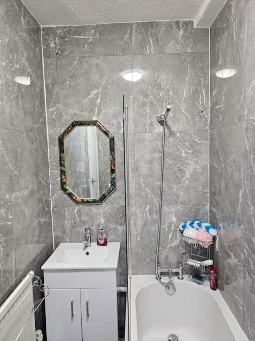 Luxury Home In Lewisham بروملي المظهر الخارجي الصورة